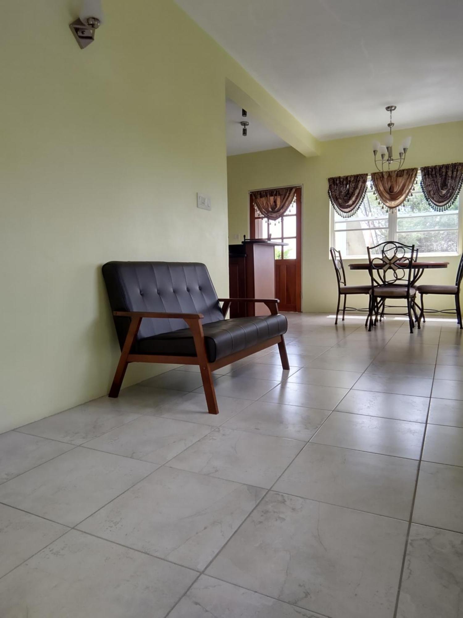 Zeus Estate Guesthouse セントジョンズ 部屋 写真